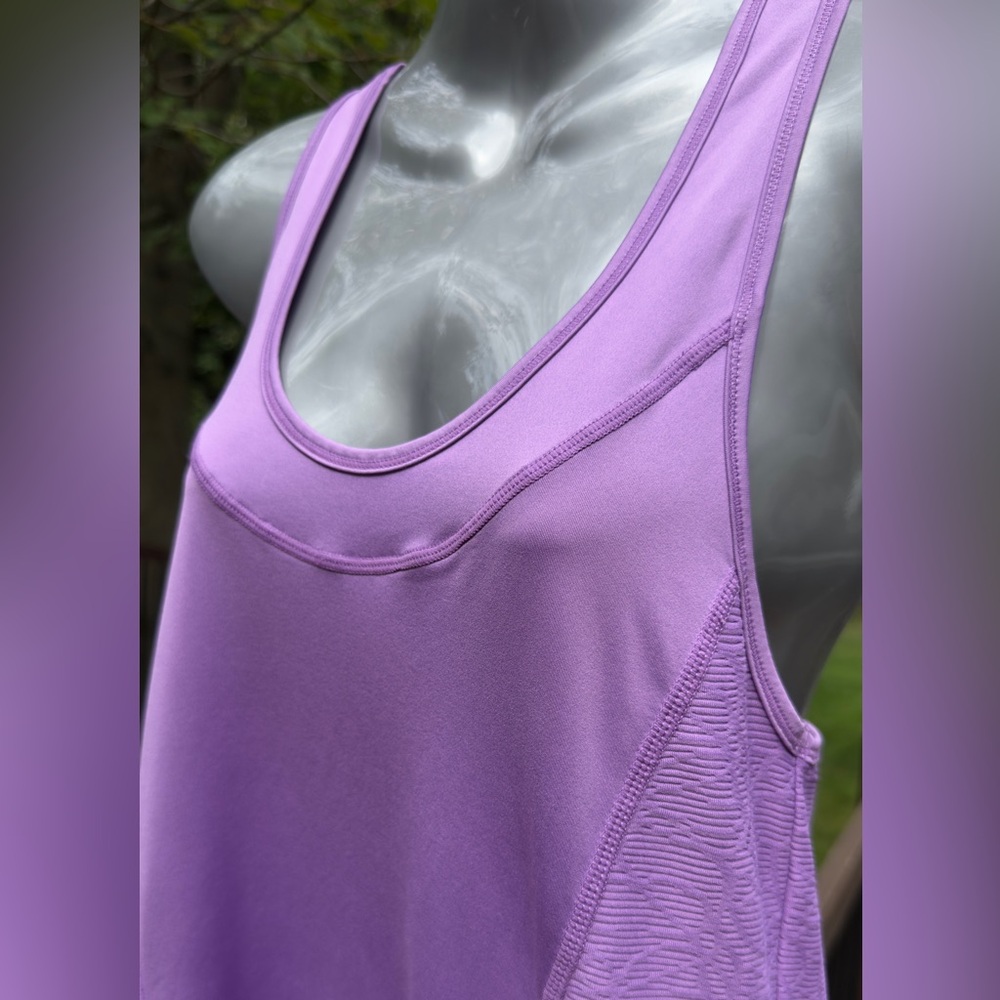 •Lolë Women's Purple Tank Top Size: XS - Picture 9 of 14